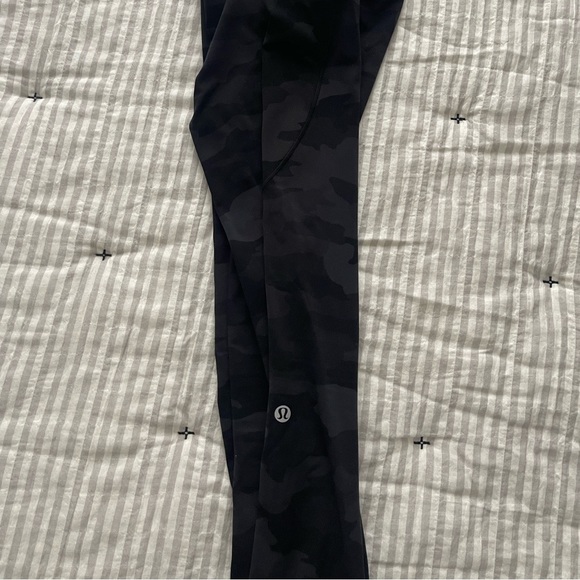 Lululemon Fast and Free high-rise tight 28" Brushed - Picture 4 of 16
